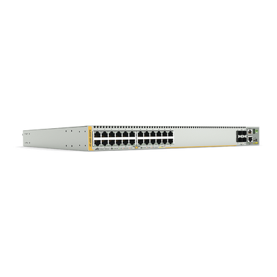 Switch PoE+ Stackeable Capa 3, 24 puertos 10/100/1000 Mbps + 4 puertos SFP+ 10 G y dos bahías hotswap PSU, Versión Federal