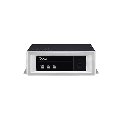 Repetidor compacto NXDN/Analógico, con opción a Sistema Simulcast, Trunking y Multi sitio. UHF, 450-512 MHz, 25-50 Watts, 16 grupos, 30 canales.