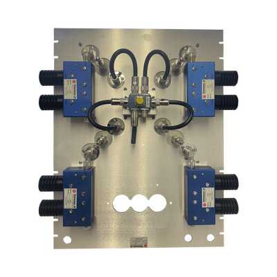 Combinador en Panel para Rack 19" 400-512 MHz, 4 Canales (8" Diam.) 250 kHz, 100/150 Watt, N Hembras.