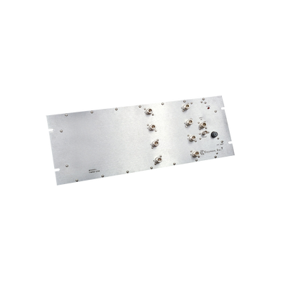 Multiacoplador para 300-400 MHz, 8 Salidas, 40 MHz y 0-18 dB de Ganancia.