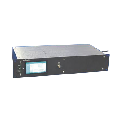 Multiacoplador para 799-824 MHz, 8 Canales, 2 UR, 90-240 Vca con (PDU) Unidad de Distribución de Potencia para TTA a 18-24 Vcc, Puerto de Prueba, N/ BNC Hembras.