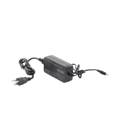 [N4-P12DC5A-214273] Adaptador de Pared con Cables de Extensión para Mayor Alcance 12 Vcc / 5 Amperes / Profesional / 0.5 metros a la toma de alimentación / 0.5 metros a la conexión del dispositivo