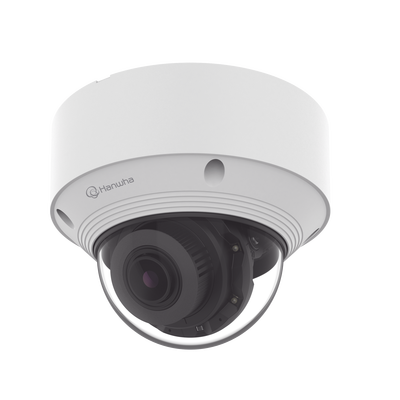 [N4-QNV-C9083R-228750] Cámara IP Tipo domo Antivandálica 8 Megapíxel / Lente Varifocal 3.2 - 10mm / IR 30M / WDR 120db / IP66 / H.265 & WiseStream / Inteligencia Artificial Deteccion de Personas y vehiculos