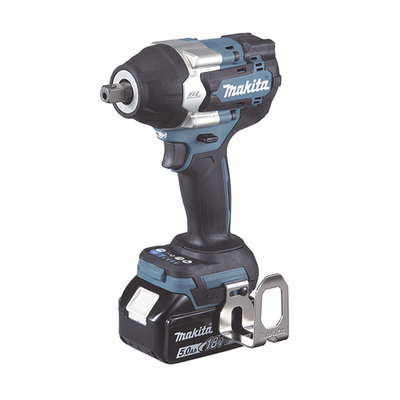 [N4-DTW701RTJ-206064] LLAVE IMPACTO 1/2IN TORQUE 700 NM INC/ 2 BAT 5.0 A.H Y CARG C/LUZ EST.MACK PACK 18V